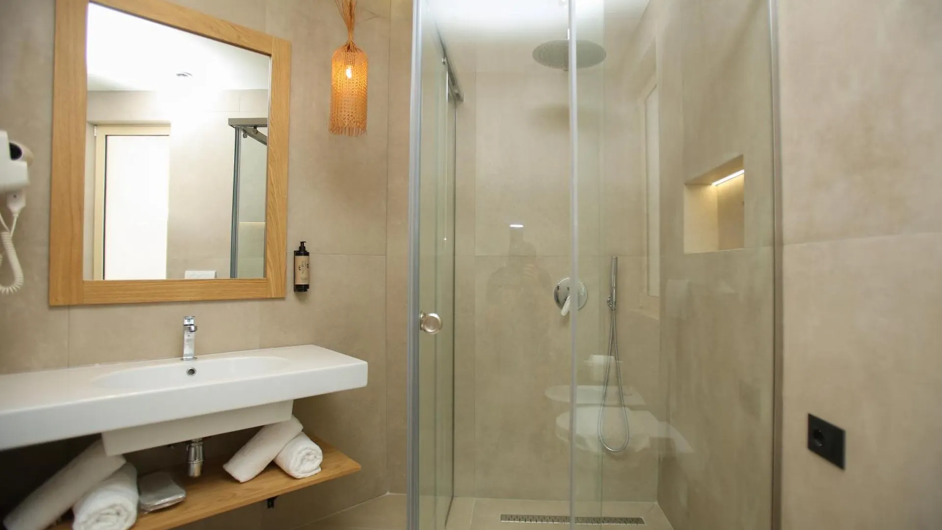Hotel Brooklyn Vlorë
